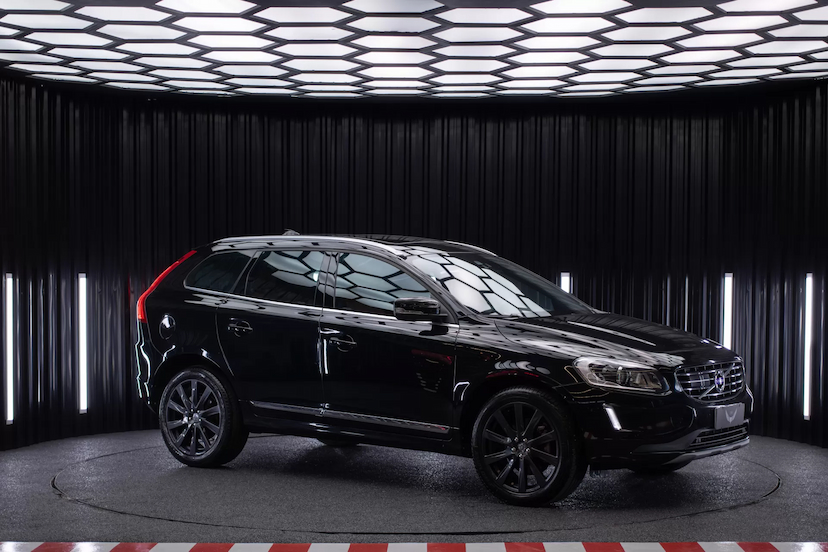 Foto do veículo VOLVO XC60 INSCRIPTION 2017 121.420 KM 109.900,00