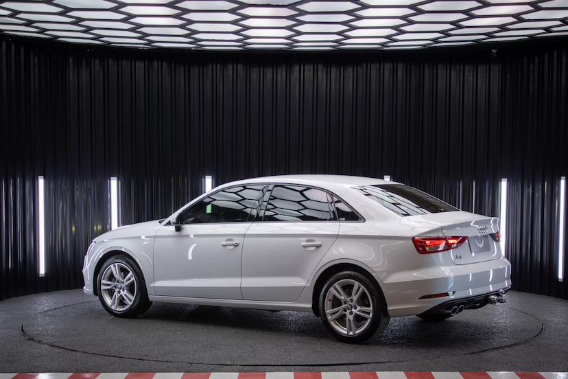 Foto do veículo AUDI A3 PRESTIGE 2020 71.546 KM 115.900,00