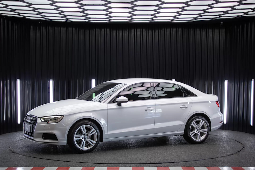 Foto do veículo AUDI A3 PRESTIGE 2020 71.546 KM 115.900,00