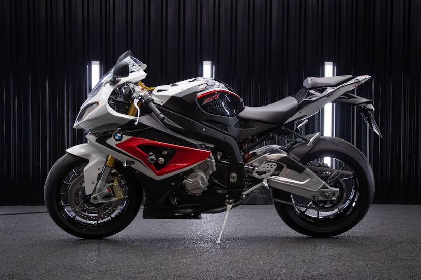 Foto do veículo BMW S1000 RR  2014 5.772 KM 73.900,00