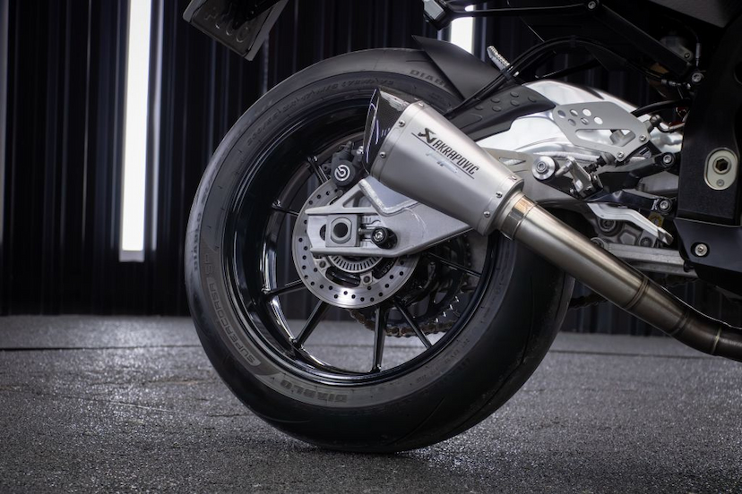 Foto do veículo BMW S1000 RR  2014 5.772 KM 73.900,00