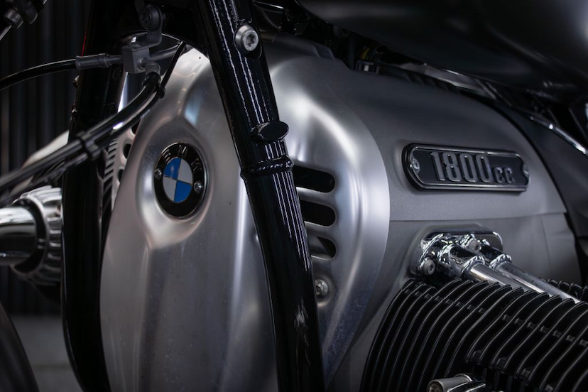 Foto do veículo BMW R18 CUSTOM 2023 351 KM 114.900,00