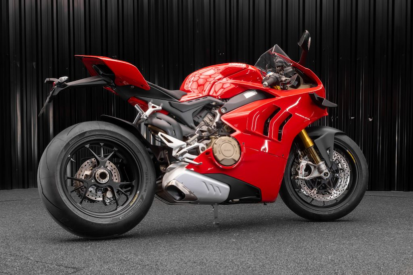 Foto do veículo DUCATI PANIGALE V4 SP  2021 100 KM 149.900,00