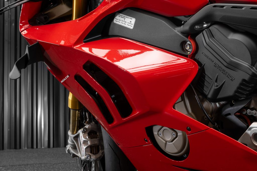 Foto do veículo DUCATI PANIGALE V4 SP  2021 100 KM 149.900,00