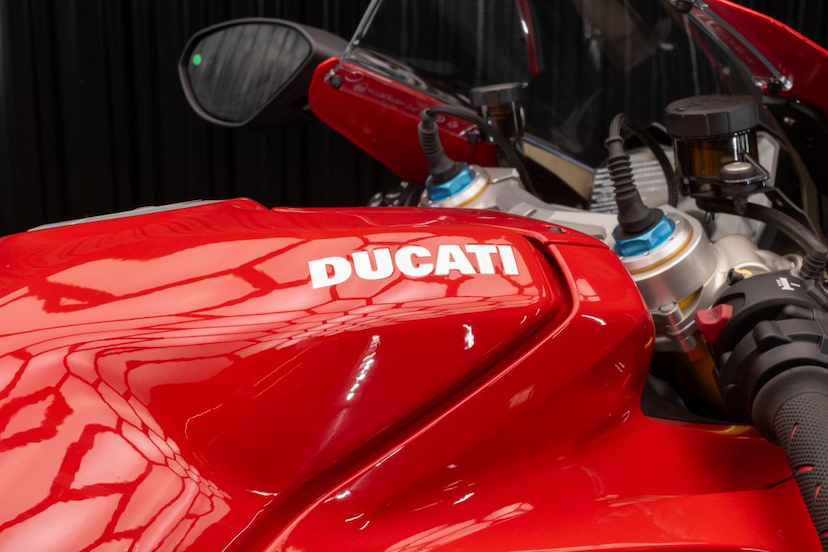 Foto do veículo DUCATI PANIGALE V4 SP  2021 100 KM 149.900,00