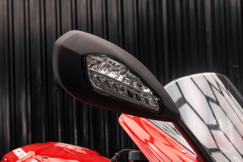 Foto do veículo DUCATI PANIGALE V4 SP  2021 100 KM 149.900,00