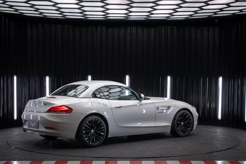 Foto do veículo BMW Z4 2.0 16V TURBO GASOLINA SDRIVE20I AUTOMÁTICO 2014 41.000 KM 229.900,00
