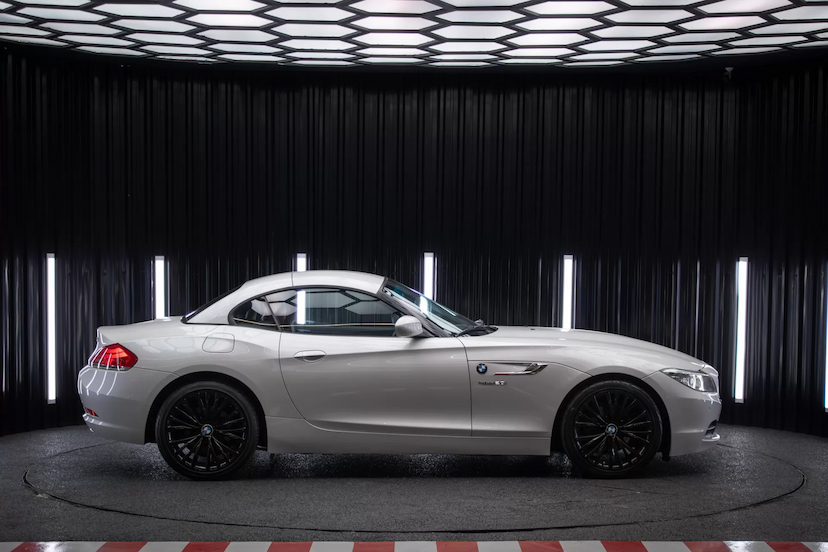 Foto do veículo BMW Z4 2.0 16V TURBO GASOLINA SDRIVE20I AUTOMÁTICO 2014 41.000 KM 229.900,00