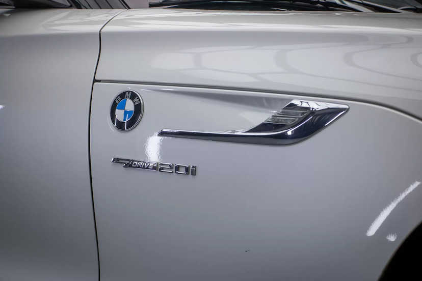 Foto do veículo BMW Z4 2.0 16V TURBO GASOLINA SDRIVE20I AUTOMÁTICO 2014 41.000 KM 229.900,00
