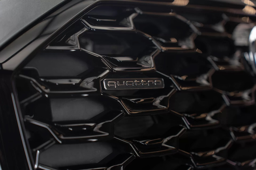 Foto do veículo AUDI Q5 2.0 55 TFSIE PHEV SPORTBACK PERFORMANCE BLACK QUATTRO S TRONIC 2023 34.000 KM 325.900,00