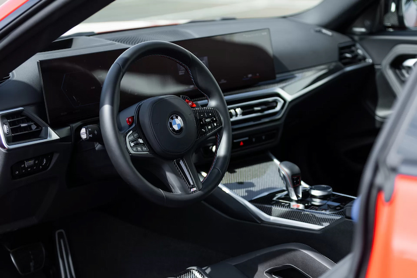 Foto do veículo BMW M2 3.0 I6 TWINTURBO GASOLINA COUPÉ M STEPTRONIC 2024 4.890 KM 639.900,00