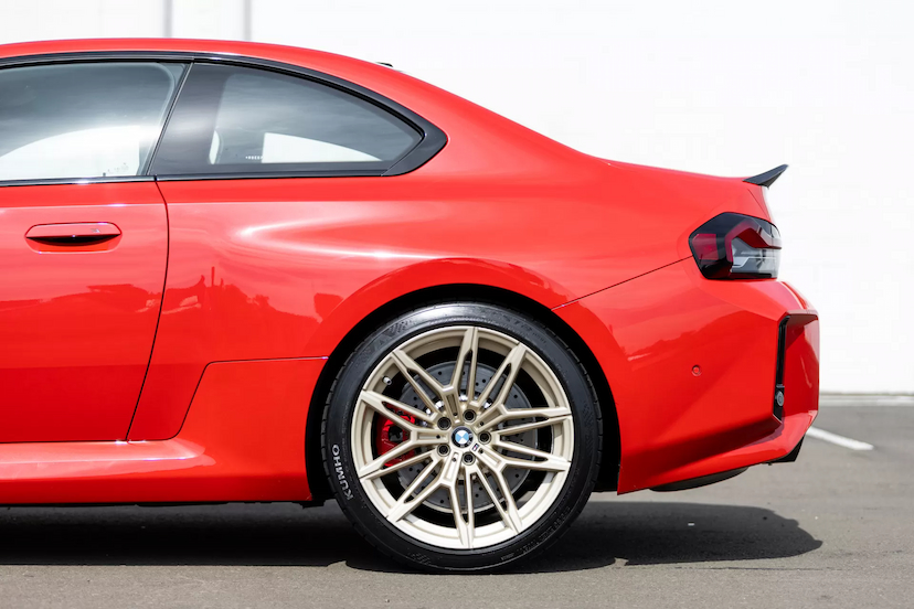 Foto do veículo BMW M2 3.0 I6 TWINTURBO GASOLINA COUPÉ M STEPTRONIC 2024 4.890 KM 639.900,00