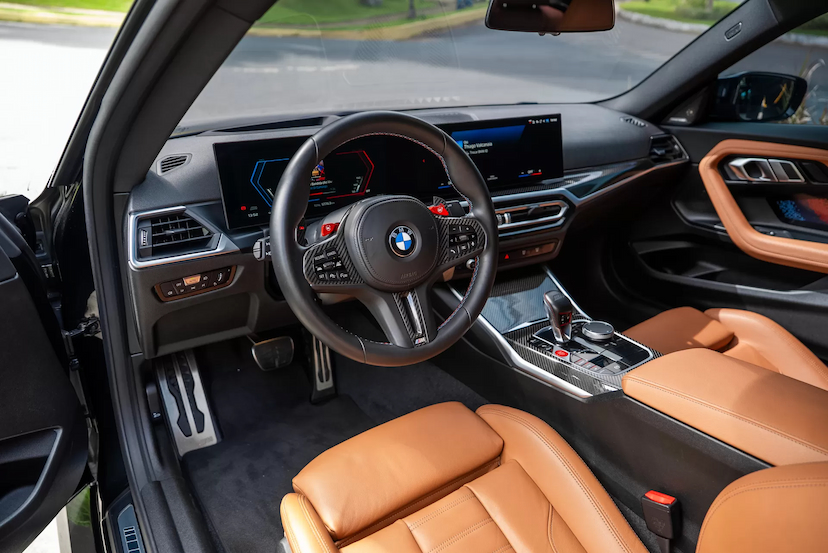 Foto do veículo BMW M2 3.0 I6 TWINTURBO GASOLINA COUPÉ M STEPTRONIC 2024 18.000 KM 559.900,00