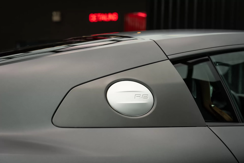 Foto do veículo AUDI R8 5.2 V10 FSI GASOLINA COUPÉ QUATTRO S TRONIC 2021 7.300 KM 1.749.900,00