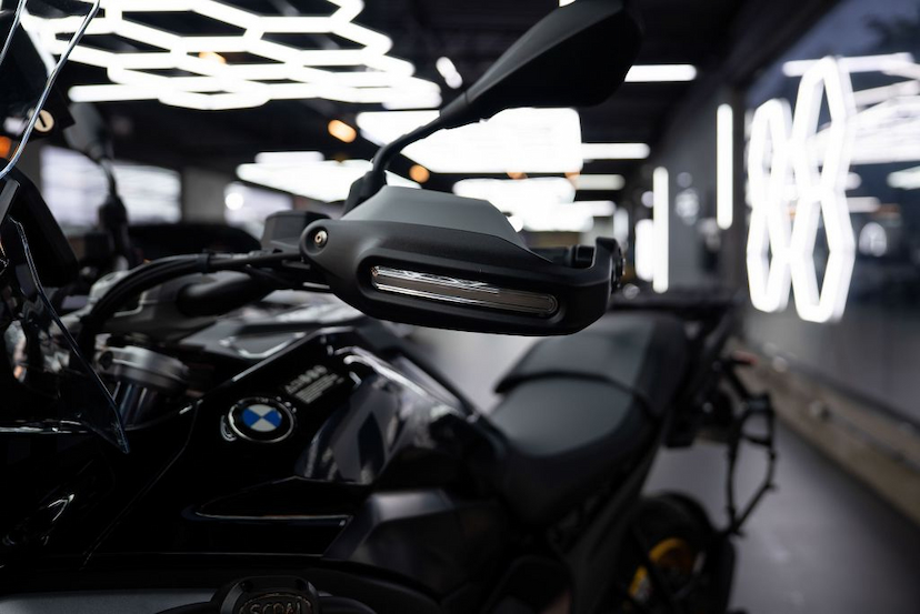 Foto do veículo BMW R 1300 GS TRIPLE BLACK  2024 202 KM 107.900,00