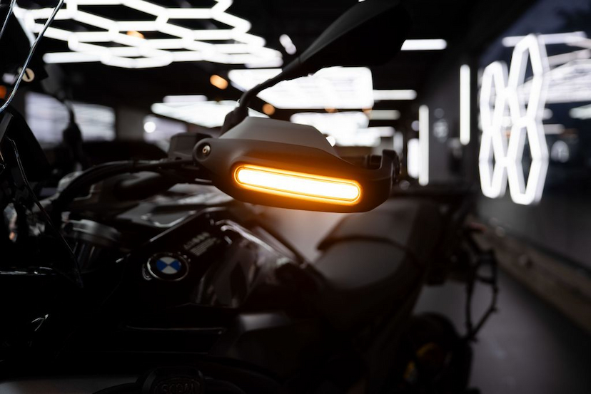 Foto do veículo BMW R 1300 GS TRIPLE BLACK  2024 202 KM 107.900,00
