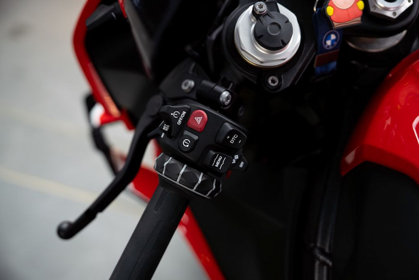 Foto do veículo BMW S 1000 RR  2024 1.100 KM 116.900,00