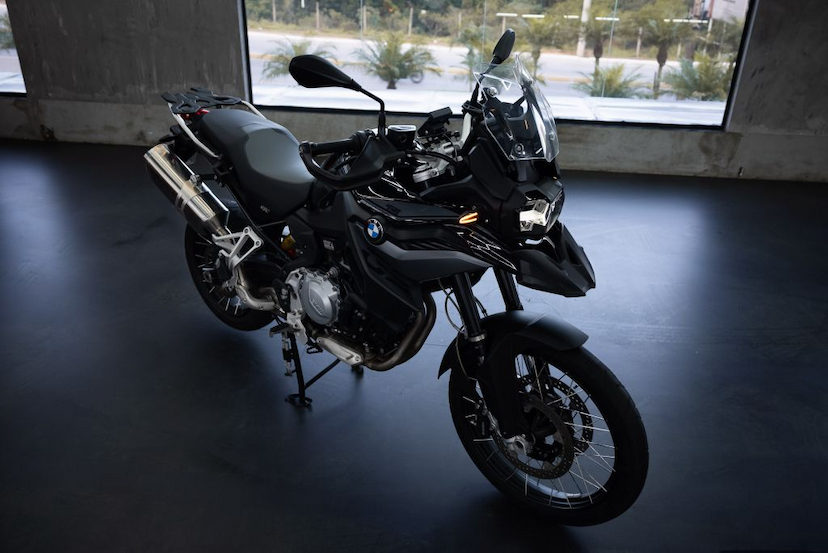 Foto do veículo BMW F 850 GS ADVENTURE PREMIUM  2023 15.305 KM 69.900,00