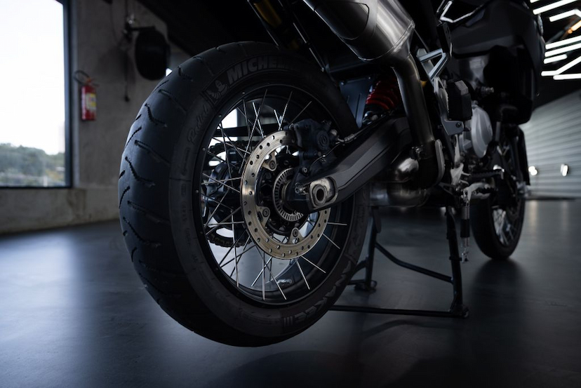 Foto do veículo BMW F 850 GS ADVENTURE PREMIUM  2023 15.305 KM 69.900,00