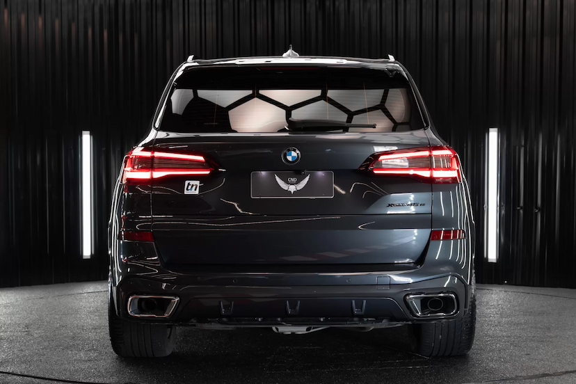 Foto do veículo BMW X5 3.0 I6 TURBO HÍBRIDO XDRIVE45E M SPORT AUTOMÁTICO 2021 72.000 KM 329.900,00