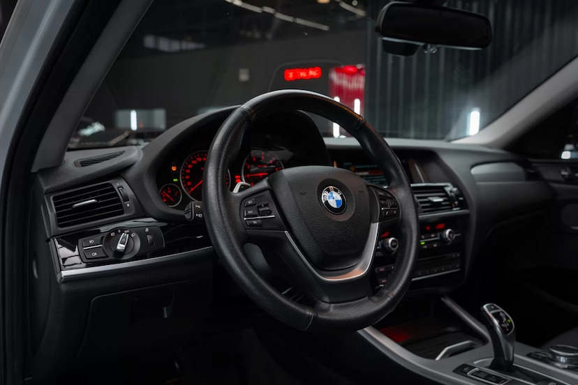 Foto do veículo BMW X4 2.0 28I X LINE 4X4 16V TURBO GASOLINA 4P AUTOMÁTICO 2018 80.906 KM 159.900,00