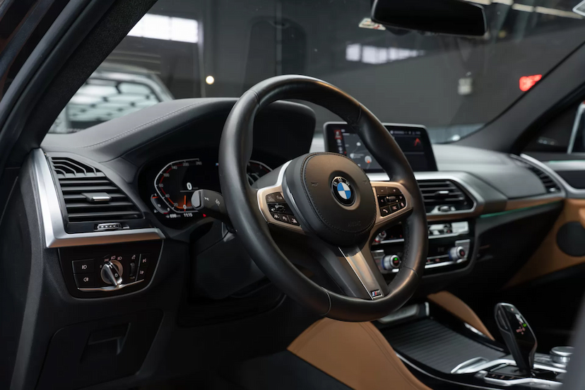 Foto do veículo BMW X4 2.0 16V GASOLINA XDRIVE30I M SPORT STEPTRONIC 2021 50.400 KM 279.900,00