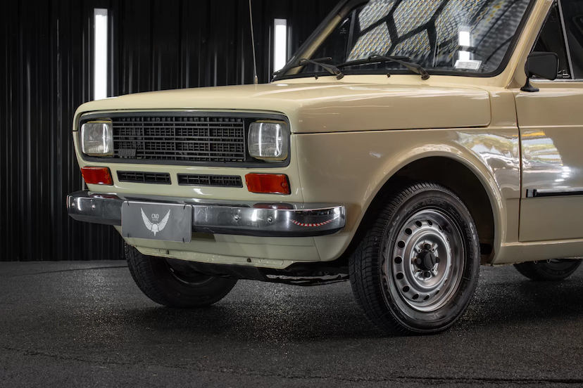 Foto do veículo FIAT 147 1.0 L 8V GASOLINA 2P MANUAL 1980 999.999 KM 99.900,00