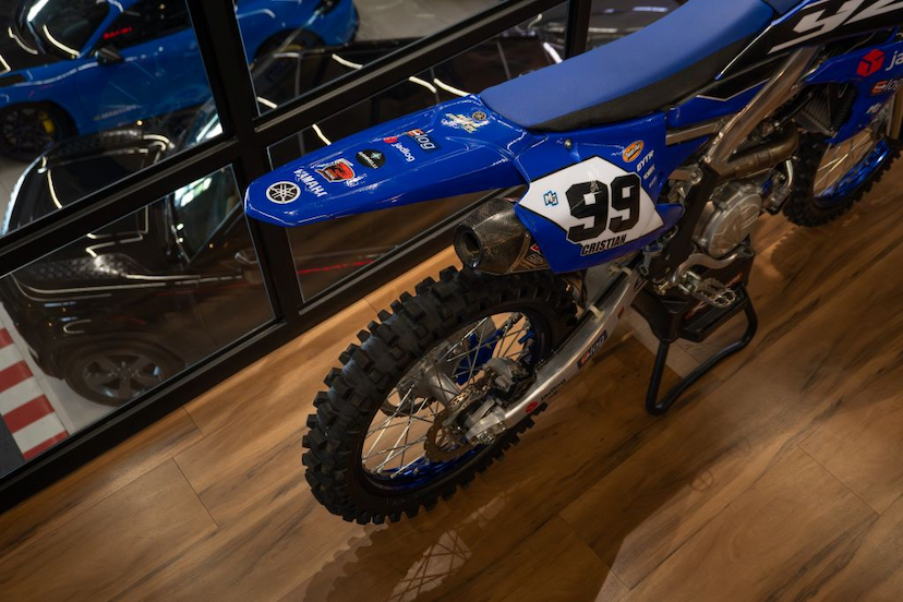 Foto do veículo YAMAHA YZ 450F  2020 75 KM 49.900,00