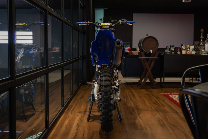 Foto do veículo YAMAHA YZ 450F  2020 75 KM 49.900,00