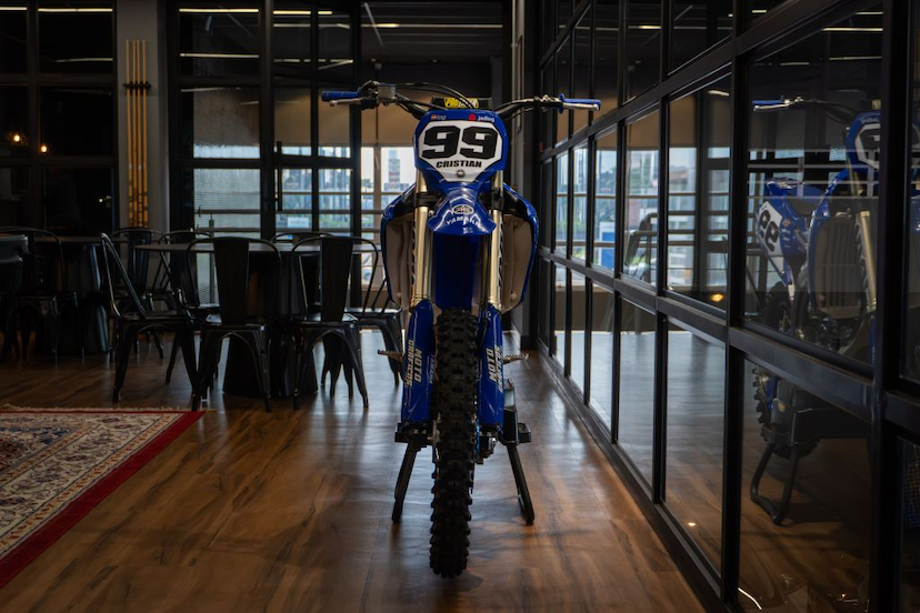 Foto do veículo YAMAHA YZ 450F  2020 75 KM 49.900,00