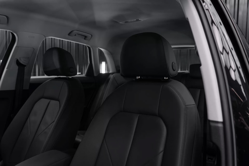 Foto do veículo AUDI Q3 2.0 40 TFSI GASOLINA PRESTIGE QUATTRO TIPTRONIC 2023 46.300 KM 208.900,00