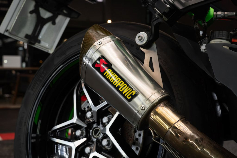 Foto do veículo KAWASAKI NINJA H2 SX SE  2019 8.250 KM 169.900,00