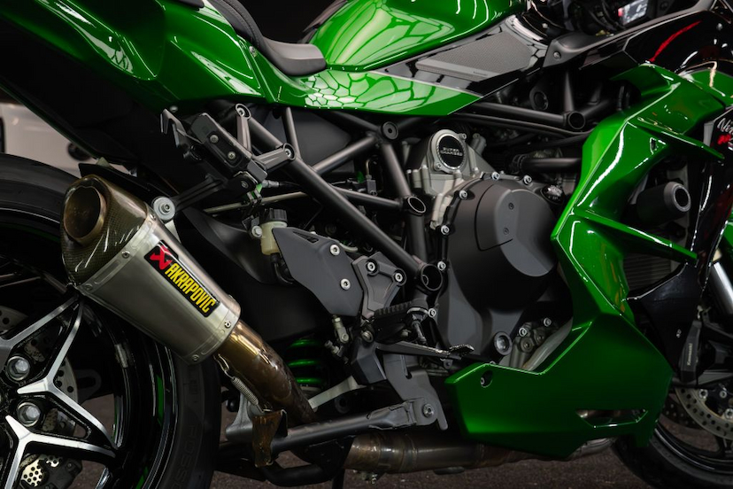 Foto do veículo KAWASAKI NINJA H2 SX SE  2019 8.250 KM 169.900,00