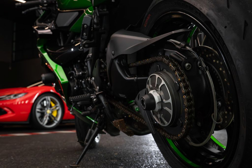 Foto do veículo KAWASAKI NINJA H2 SX SE  2019 8.250 KM 169.900,00