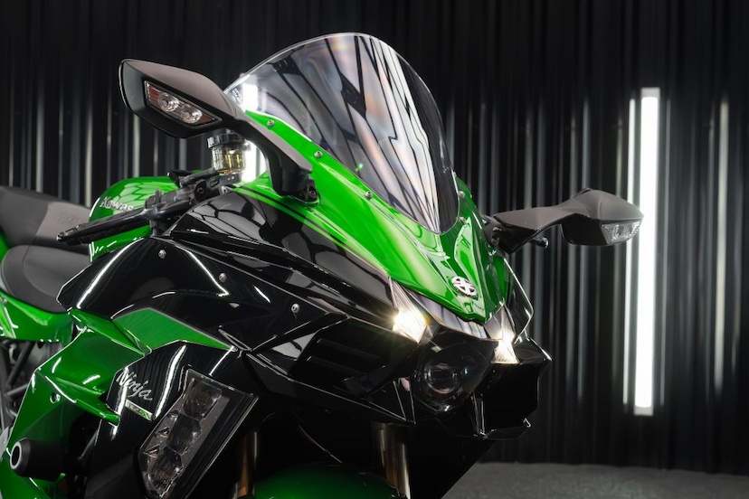 Foto do veículo KAWASAKI NINJA H2 SX SE  2019 8.250 KM 169.900,00
