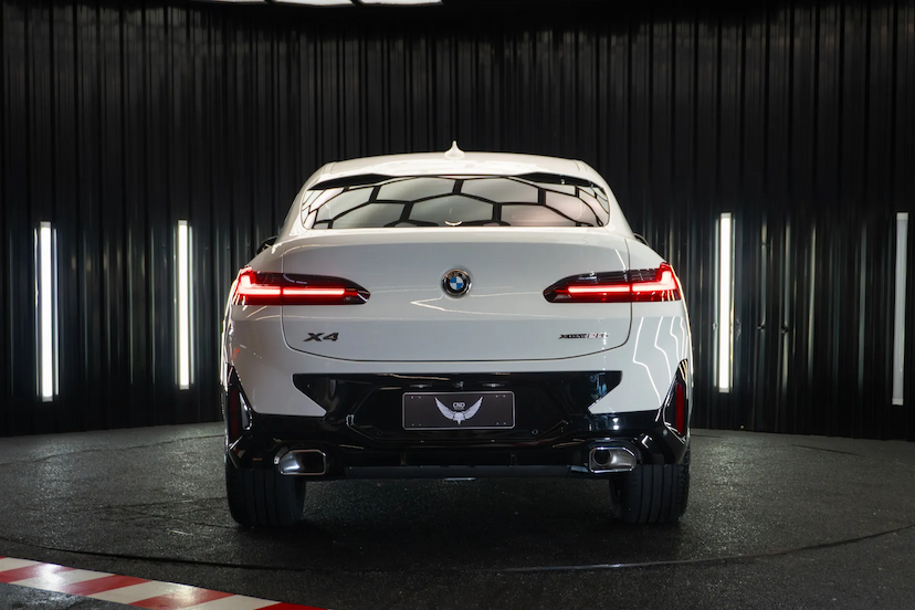 Foto do veículo BMW X4 2.0 16V GASOLINA XDRIVE20I M SPORT STEPTRONIC 2025 18.557 KM 379.900,00