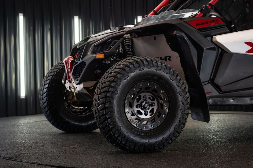 Foto do veículo CAN-AM MAVERICK X3 XRC TURBO RR  2024 1.200 KM 239.900,00