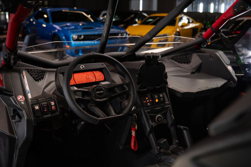 Foto do veículo CAN-AM MAVERICK X3 XRC TURBO RR  2024 1.200 KM 239.900,00