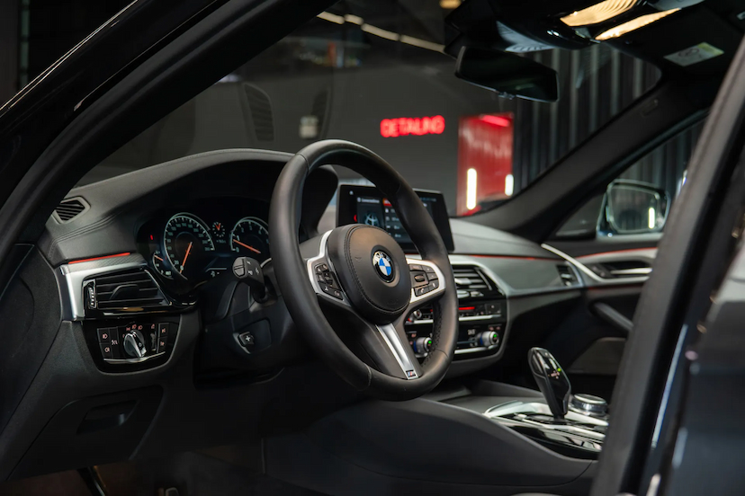 Foto do veículo BMW 540I 3.0 24V TURBO GASOLINA M SPORT AUTOMÁTICO 2018 80.000 KM 229.900,00