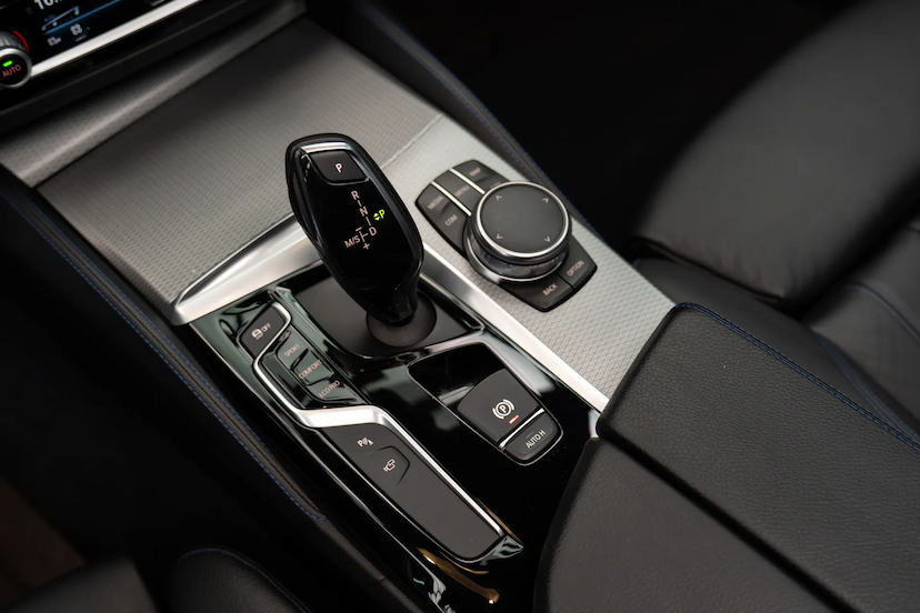 Foto do veículo BMW 540I 3.0 24V TURBO GASOLINA M SPORT AUTOMÁTICO 2018 80.000 KM 229.900,00