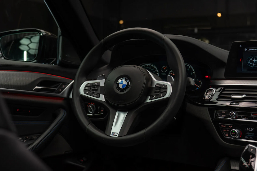 Foto do veículo BMW 540I 3.0 24V TURBO GASOLINA M SPORT AUTOMÁTICO 2018 80.000 KM 229.900,00