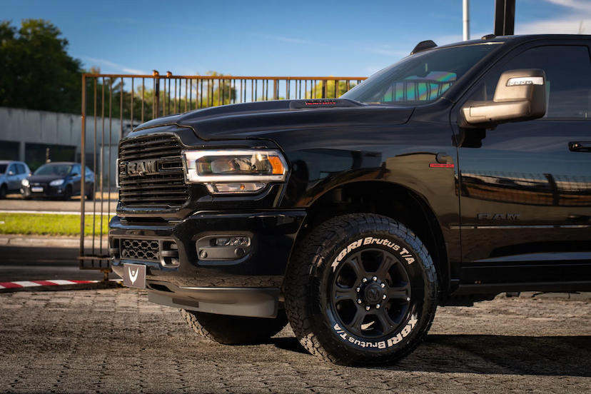 Foto do veículo RAM 2500 6.7 I6 TURBO DIESEL LARAMIE NIGHT EDITION CD 4X4 AUTOMÁTICO 2024 60.488 KM 409.900,00