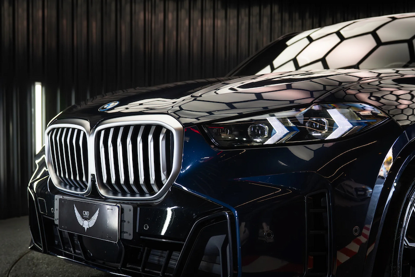 Foto do veículo BMW X5 3.0 I6 TURBO HÍBRIDO XDRIVE50E M SPORT AUTOMÁTICO 2024 47.550 KM 519.900,00