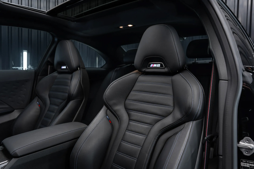 Foto do veículo BMW M2 3.0 I6 TWINTURBO GASOLINA COUPÉ M STEPTRONIC 2025 8.820 KM 594.900,00