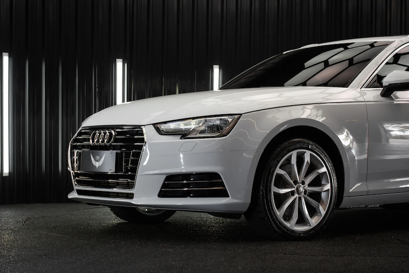 Foto do veículo AUDI A4 2.0 TFSI AMBIENTE AVANT GASOLINA 4P S TRONIC 2017 121.189 KM R$ 119.900,00