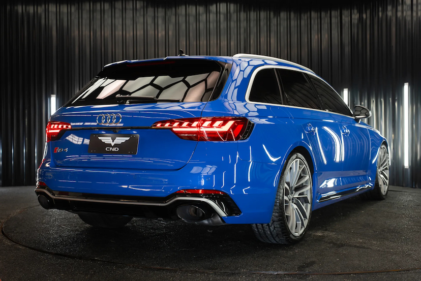 Foto do veículo AUDI RS4 2.9 V6 TFSI GASOLINA AVANT QUATTRO S-TRONIC 2021 15.394 KM 548.900,00