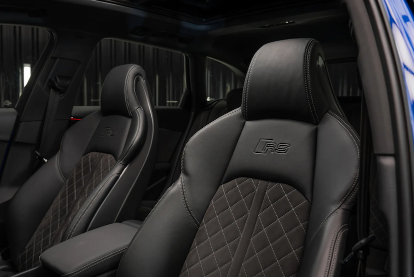 Foto do veículo AUDI RS4 2.9 V6 TFSI GASOLINA AVANT QUATTRO S-TRONIC 2021 15.394 KM 548.900,00