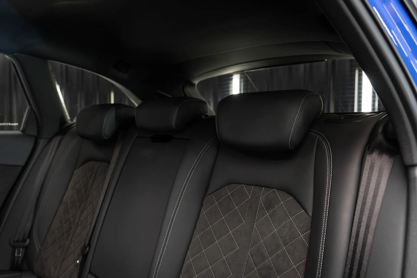 Foto do veículo AUDI RS4 2.9 V6 TFSI GASOLINA AVANT QUATTRO S-TRONIC 2021 15.394 KM 548.900,00