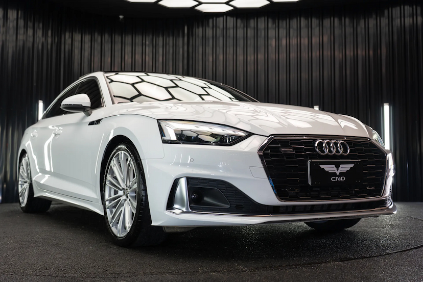 Foto do veículo AUDI A5 2.0 TFSI MHEV SPORTBACK ADVANCED QUATTRO S TRONIC 2024 37.193 KM R$ 254.900,00