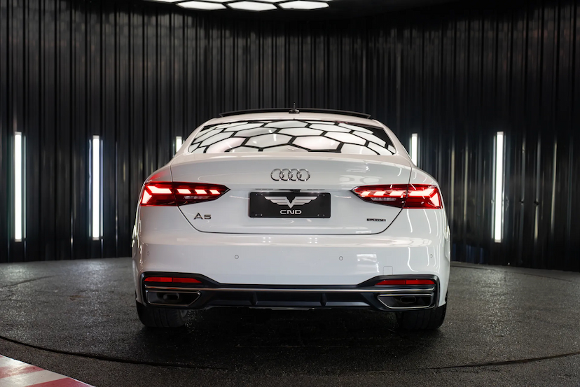 Foto do veículo AUDI A5 2.0 TFSI MHEV SPORTBACK ADVANCED QUATTRO S TRONIC 2024 37.193 KM R$ 254.900,00